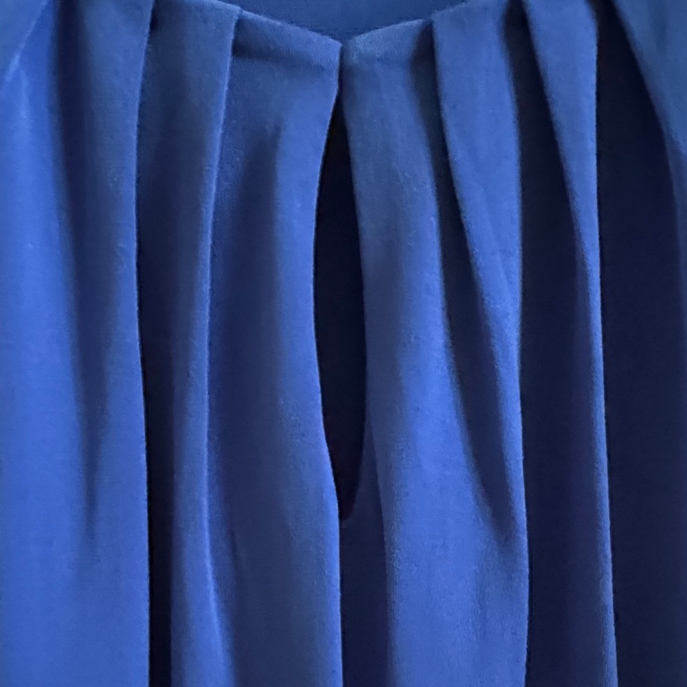 Liz Claiborne Royal Blue Blouse - Picture 3 of 3